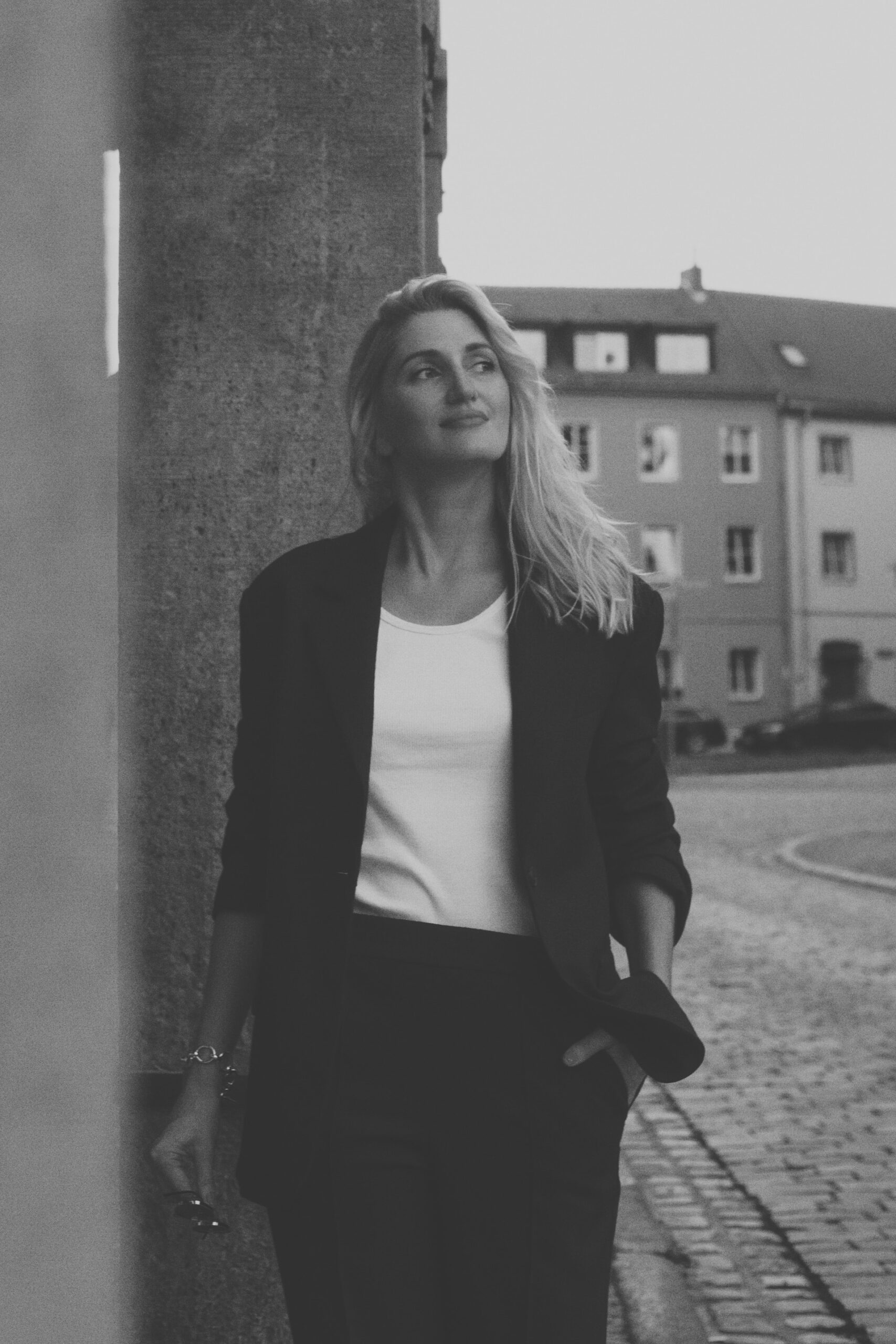 viktor-hesse-Ueml9rFDNJk-unsplash
